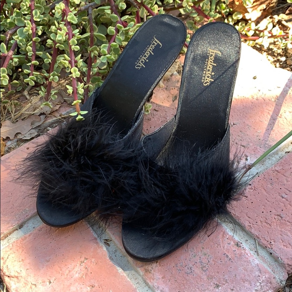 Feather heels